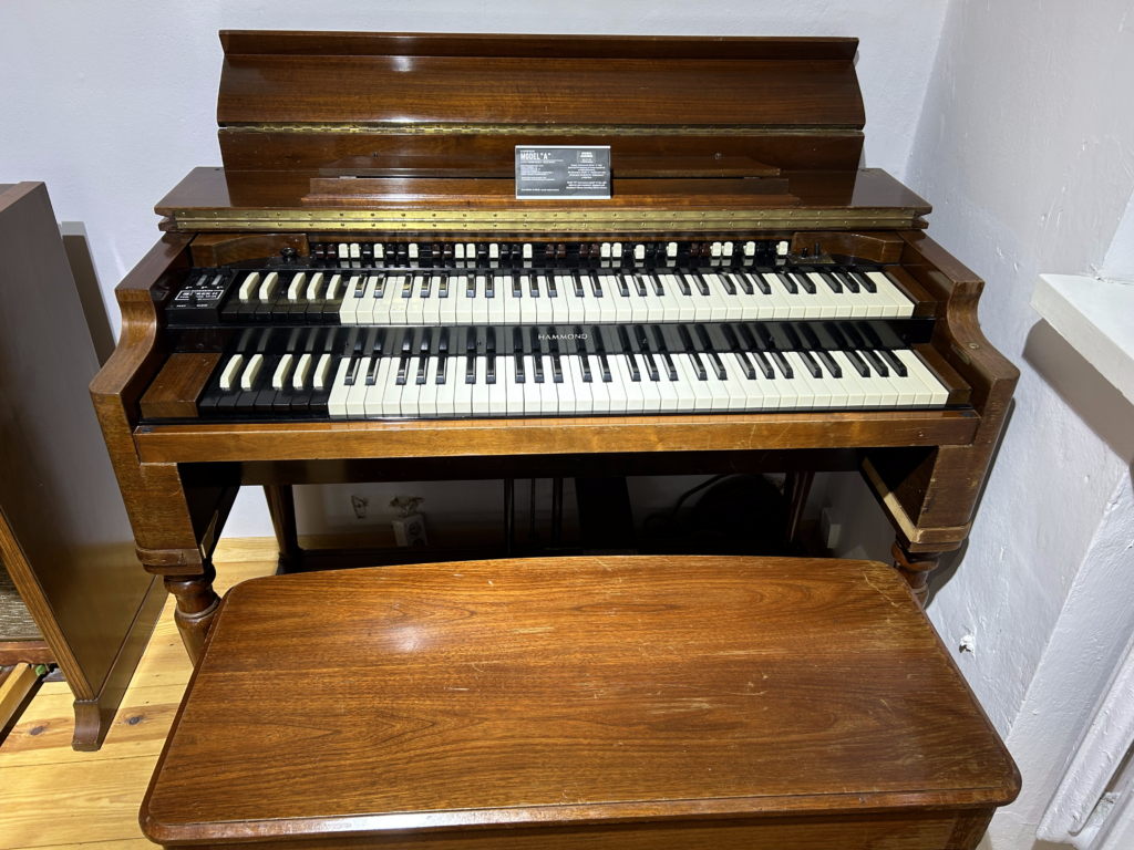 Hammond Model A organ